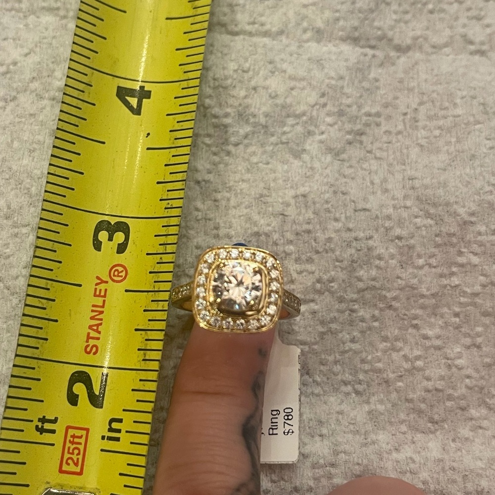 Engagement ring NWT